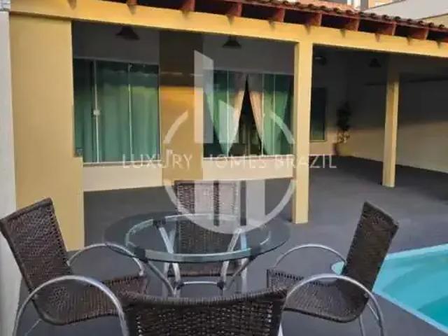 Casa venda em Região Geográfica Imediata de Londrina, Londrina