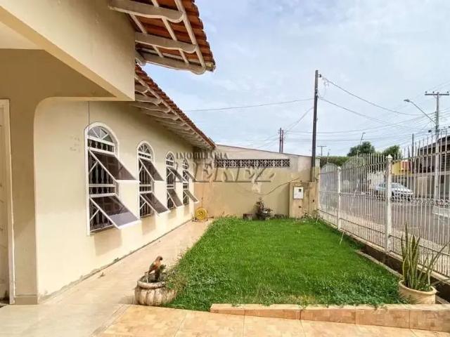 Casa venda em Região Geográfica Imediata de Londrina, Londrina