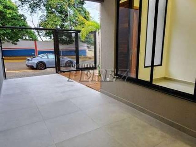 Casa venda em Região Geográfica Imediata de Londrina, Londrina