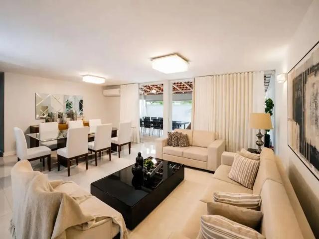Casa venda em Região Geográfica Imediata de Londrina, Londrina