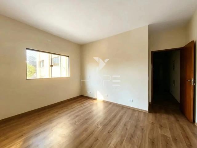 Casa venda em Região Geográfica Imediata de Londrina, Londrina