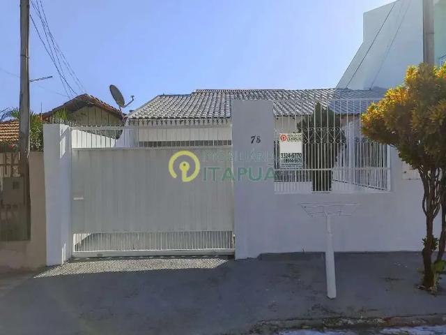 Casa venda em Região Geográfica Imediata de Londrina, Londrina