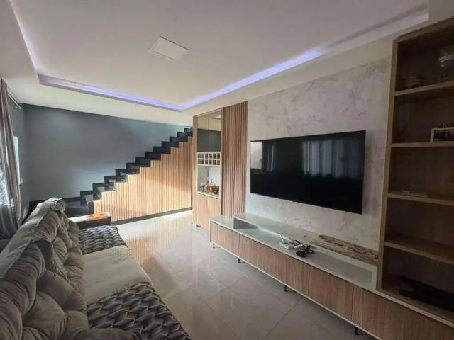 Casa venda em Região Geográfica Imediata de Londrina, Londrina