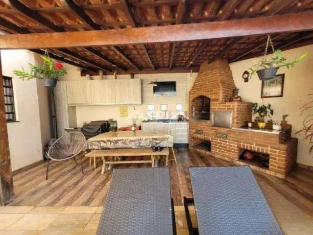Casa venda em Região Geográfica Imediata de Londrina, Londrina