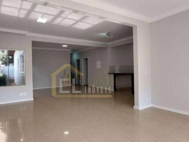 Casa venda em Região Geográfica Imediata de Londrina, Londrina