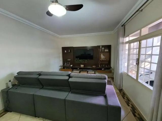 Casa venda em Região Geográfica Imediata de Londrina, Londrina