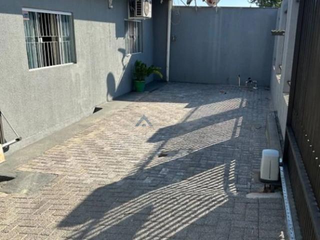 Casa venda em Região Geográfica Imediata de Londrina, Londrina