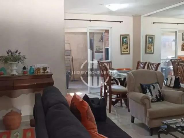 Casa venda em Região Geográfica Imediata de Londrina, Londrina