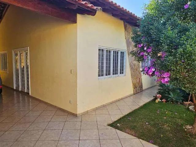 Casa venda em Região Geográfica Imediata de Londrina, Londrina