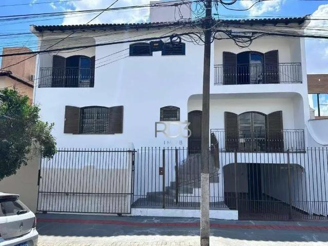 Casa venda em Região Geográfica Imediata de Londrina, Londrina