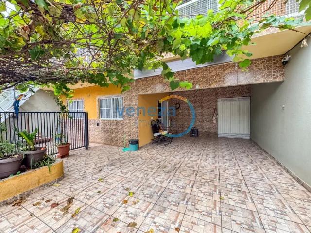Casa venda em Região Geográfica Imediata de Londrina, Londrina