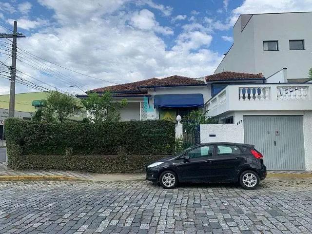 Casa venda em Região Imediata de Guaratinguetá, Região Metropolitana do Vale do Paraíba e Litoral Norte