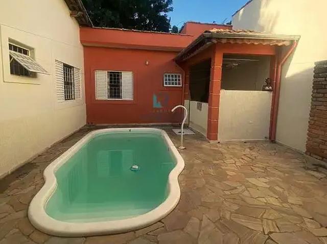 Casa venda em Região Imediata de Guaratinguetá, Região Metropolitana do Vale do Paraíba e Litoral Norte