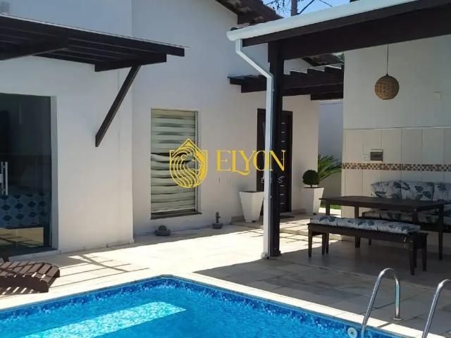 Casa venda em Região Imediata de Guaratinguetá, Região Metropolitana do Vale do Paraíba e Litoral Norte