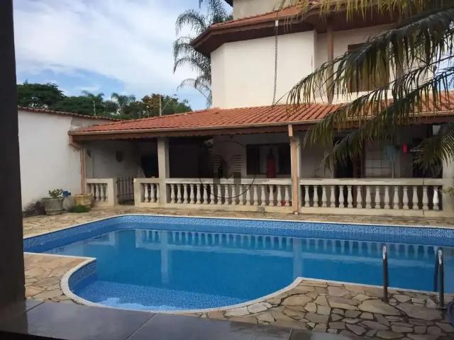Casa venda em Região Imediata de Guaratinguetá, Região Metropolitana do Vale do Paraíba e Litoral Norte