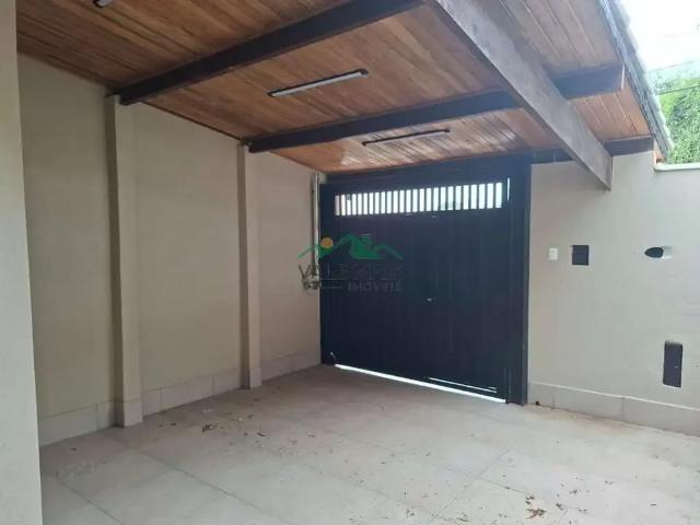 Casa venda em Região Imediata de Guaratinguetá, Região Metropolitana do Vale do Paraíba e Litoral Norte