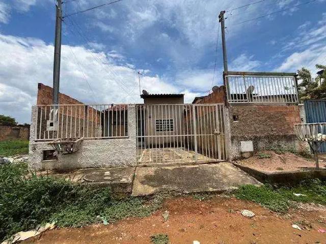 Casa venda em Região Geográfica Imediata de Luziânia, Região Integrada de Desenvolvimento do Distrito Federal e Entorno