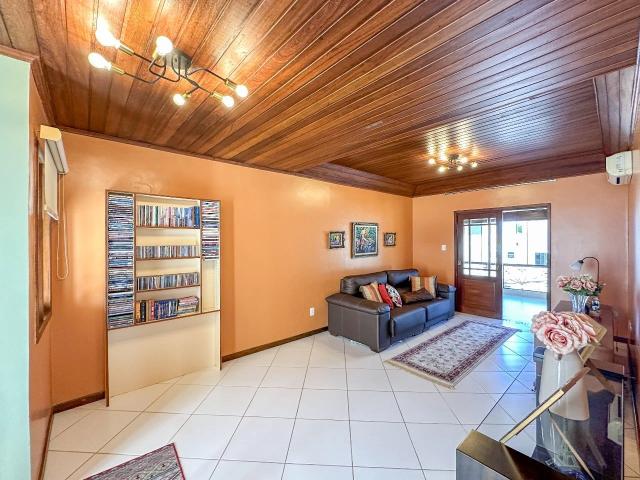 Casa venda em Macaé