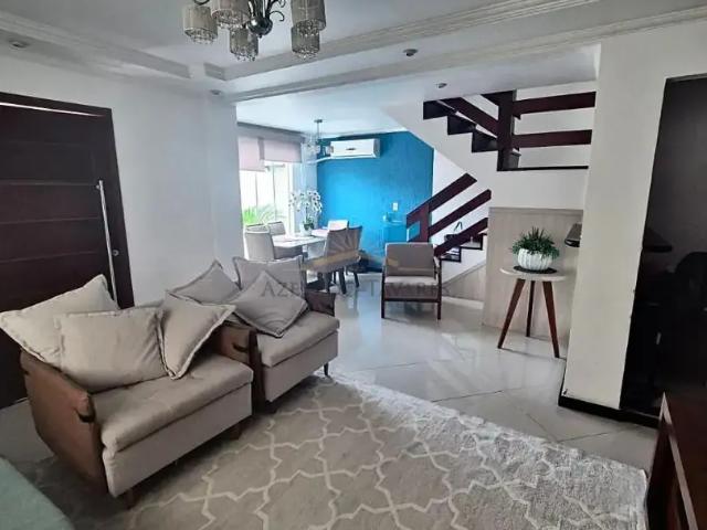 Casa venda em Região Geográfica Imediata de Macaé-Rio das Ostras, Macaé