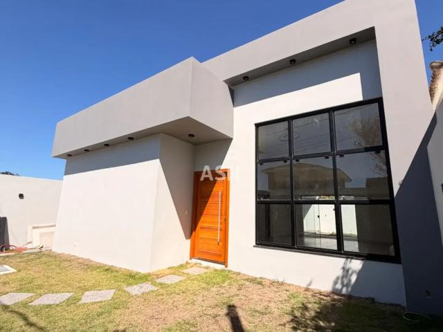 Casa venda em Macaé, Região Geográfica Intermediária de Macaé-Rio das Ostras-Cabo Frio