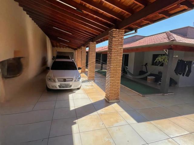 Casa venda em Macatuba, Região Geográfica Intermediária de Bauru