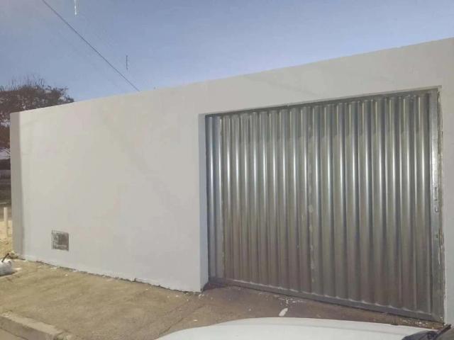 Casa venda em Res. Jardim Royal, Maceió