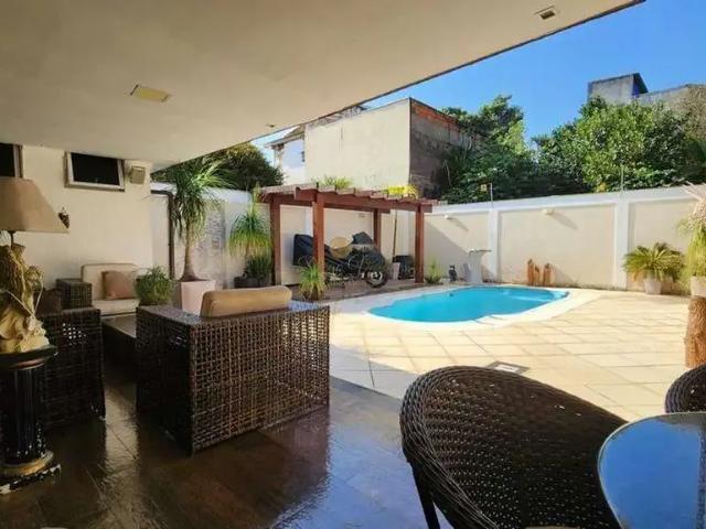 Casa venda em Região Geográfica Imediata do Rio de Janeiro, Região Metropolitana do Rio de Janeiro