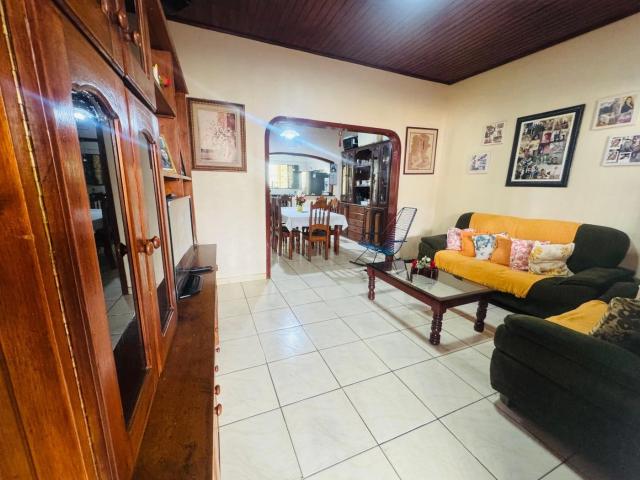 Casa venda em Conjunto Arco-Íris 1, Manaus