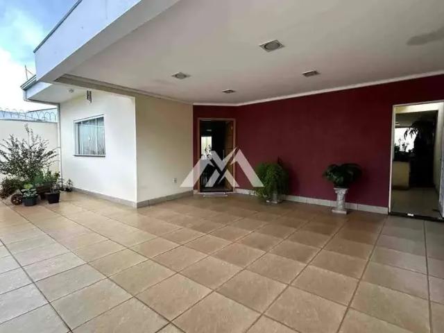 Casa venda em Região Imediata de Marília, Marília