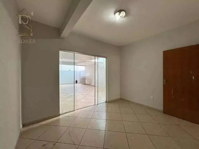Casa venda em Região Imediata de Marília, Marília