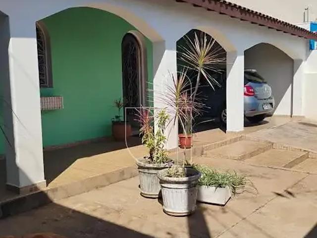 Casa venda em Região Imediata de Marília, Marília