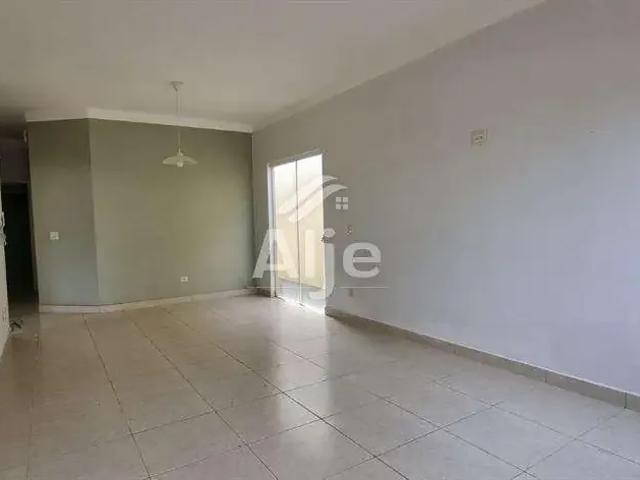 Casa venda em Região Imediata de Marília, Marília