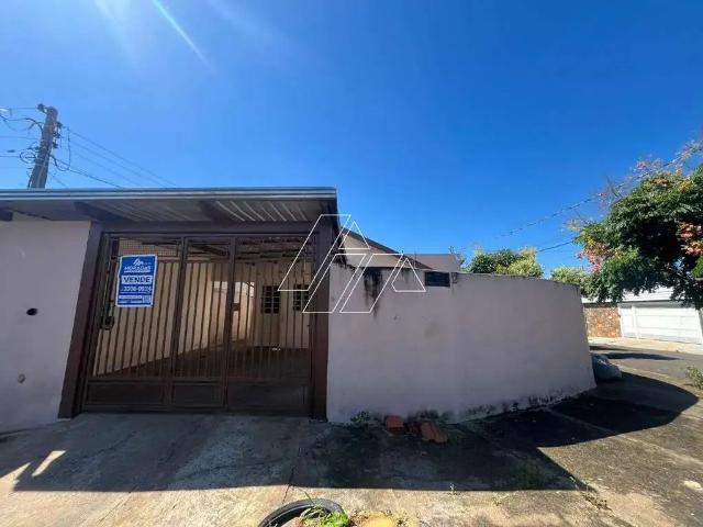 Casa venda em Região Imediata de Marília, Marília