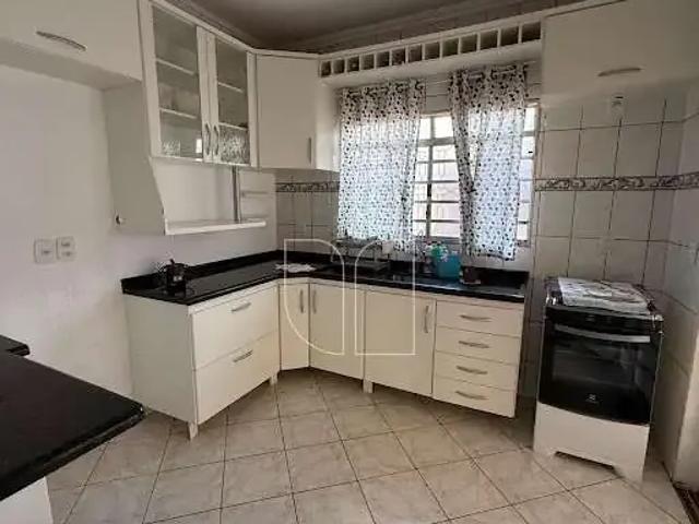 Casa venda em Região Imediata de Marília, Marília
