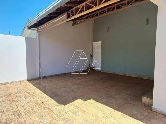 Casa venda em Região Imediata de Marília, Marília