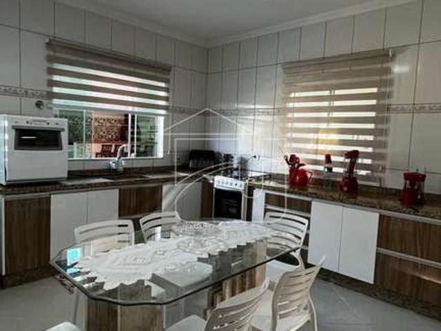 Casa venda em Região Imediata de Marília, Marília