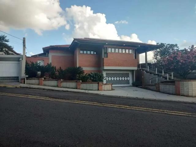 Casa venda em Região Imediata de Marília, Marília