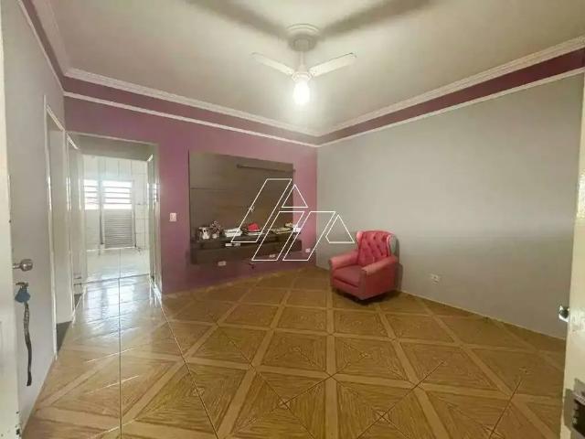 Casa venda em Região Imediata de Marília, Marília