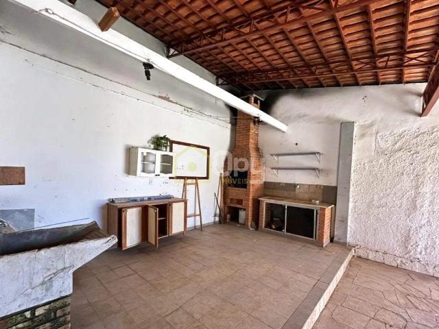 Casa venda em Região Imediata de Marília, Marília