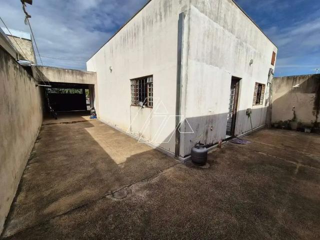 Casa venda em Região Imediata de Marília, Marília