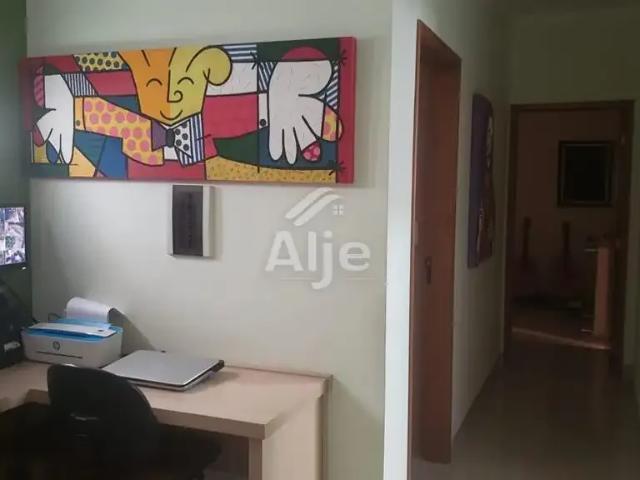 Casa venda em Região Imediata de Marília, Marília