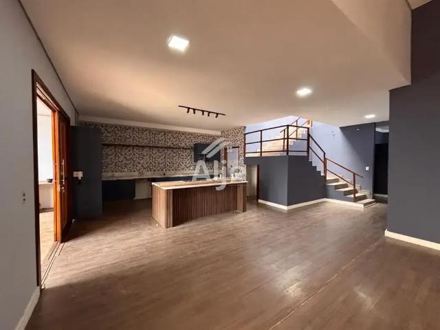Casa venda em Região Imediata de Marília, Marília