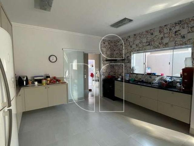 Casa venda em Região Imediata de Marília, Marília