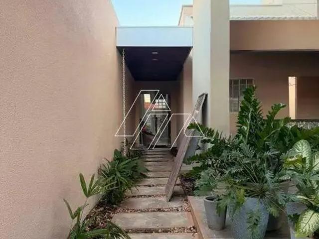 Casa venda em Região Imediata de Marília, Marília