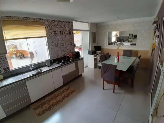 Casa venda em Região Imediata de Marília, Marília