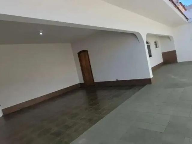 Casa venda em Região Imediata de Marília, Marília