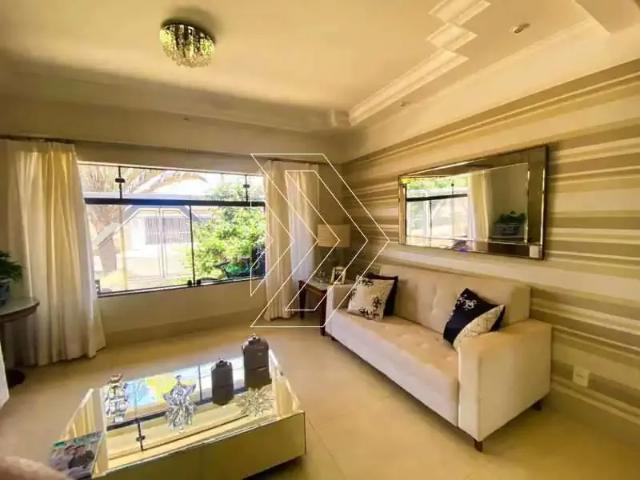 Casa venda em Região Imediata de Marília, Marília