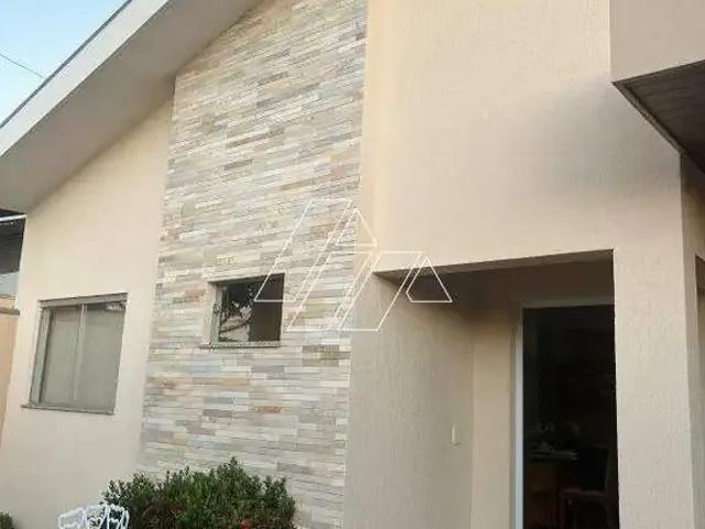 Casa venda em Região Imediata de Marília, Marília