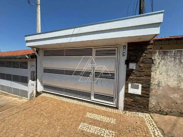 Casa venda em Região Imediata de Marília, Marília