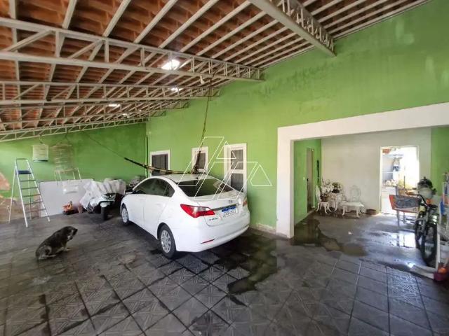 Casa venda em Região Imediata de Marília, Marília